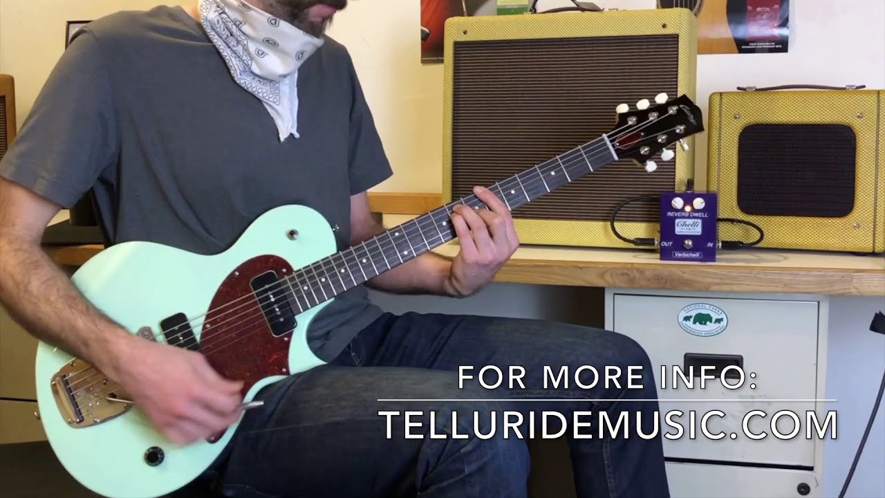 Collings 360 Baritone test drive