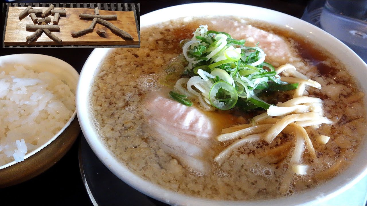 【青森ラーメン】「ラーメン 笑太」朝ラー 朝専用 中 背脂＋ライス【店朝ラーツー！】