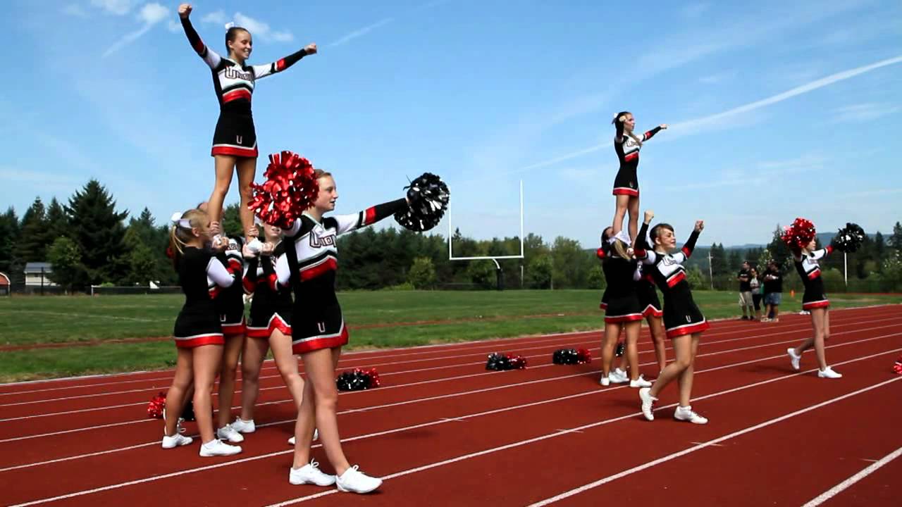 2012_09_08 UHS JV Cheer - 1st Football Game
