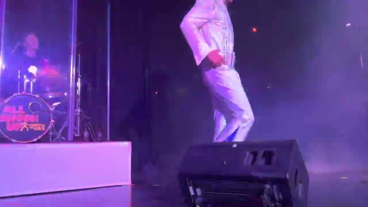 2023 Best Elvis Las Vegas tribute All Shook Up Alexis park front row