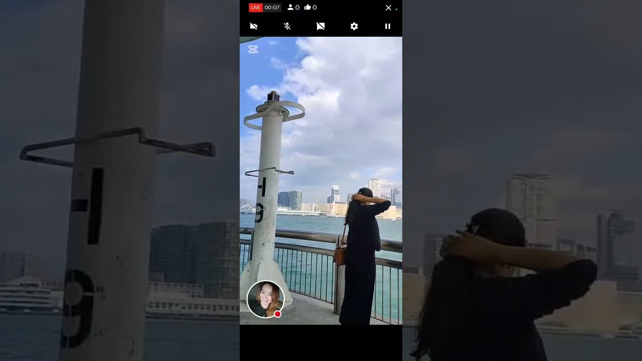 Skyline of Victoria Harbour HongKong Central waterfront promenades 270126 Silent Live #Screencast