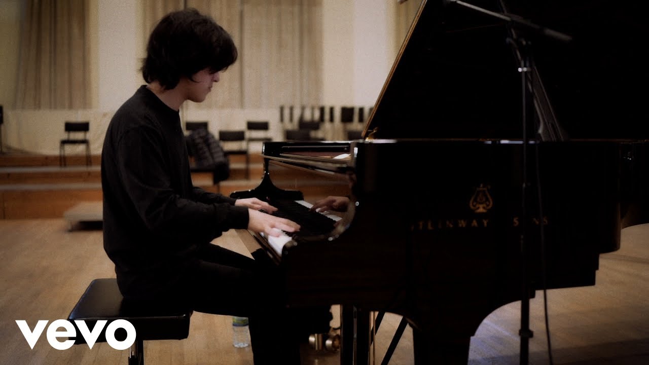 Yunchan Lim - Chopin: 12 Études, Op. 10 - No. 11 in E-Flat Major 