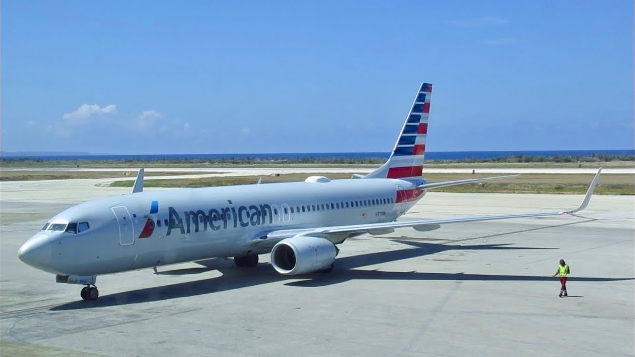 American 737-800 Review Curaçao to Miami