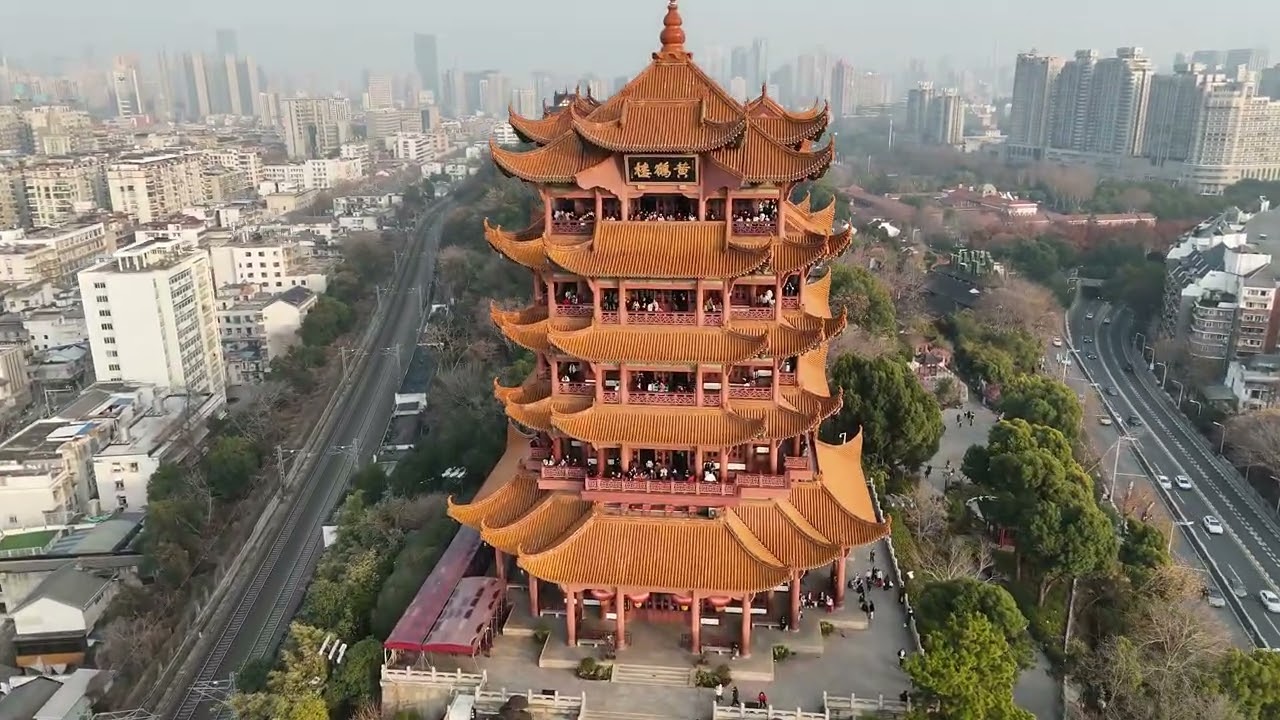 飞越长江