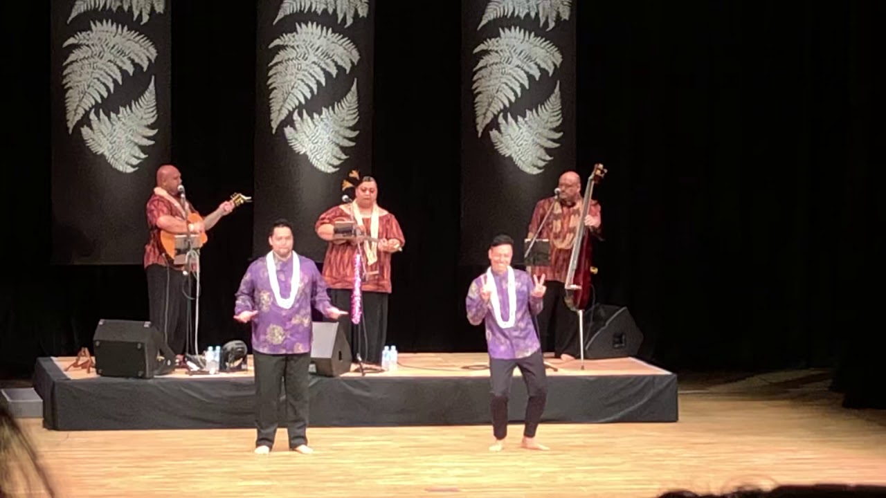 NA PALAPALAI HO'OPILI HOU  in okinawa （キナ&カラニ）
