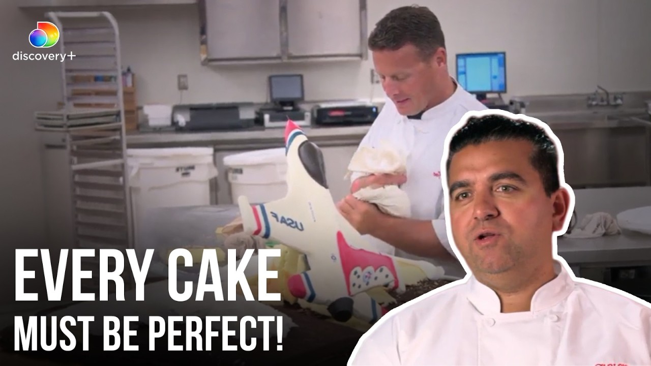Carlo's Bakery Takes On Impossible Cake Requests | Cake Boss S10 | discovery+ India
