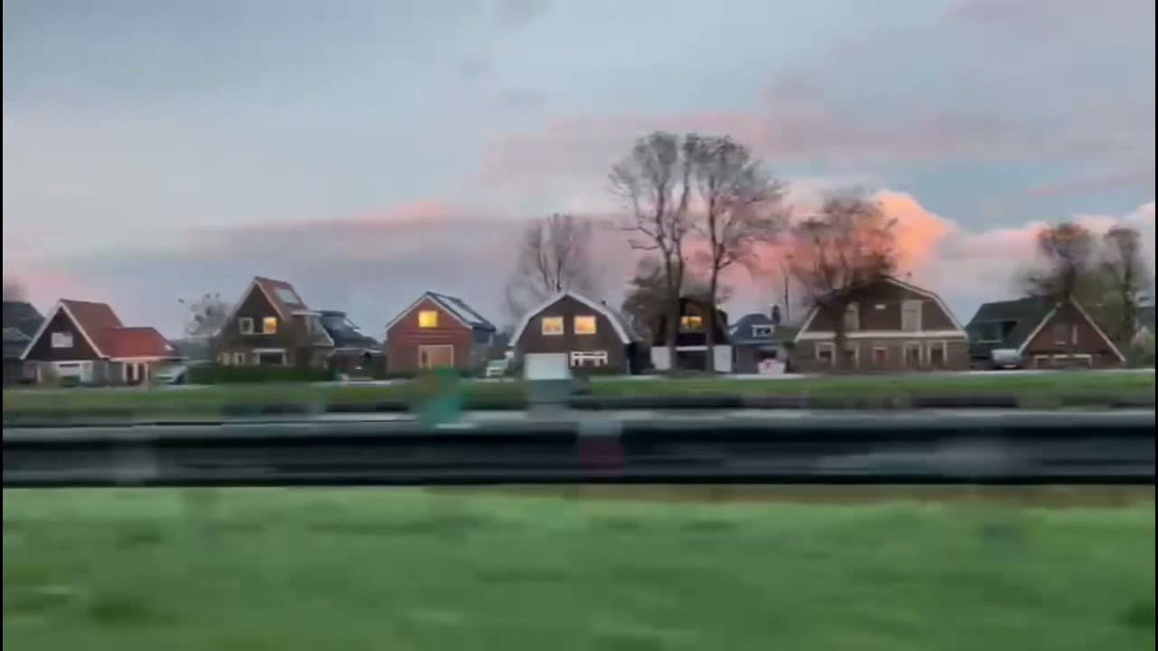 Roadside view Holland / Netherlands/ Un Road trip aux Pays-Bas/ soft feeling