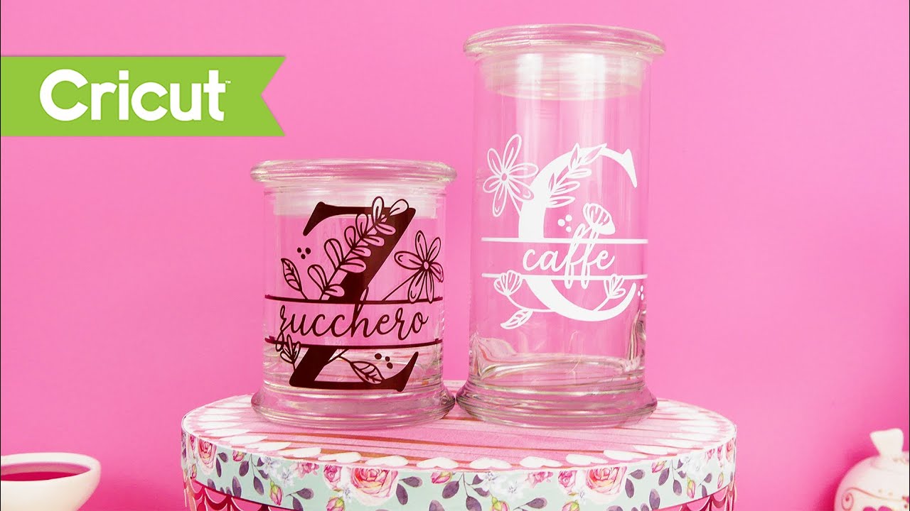 Monogramma su barattolo di vetro con Cricut JOY - Vinyl monogram