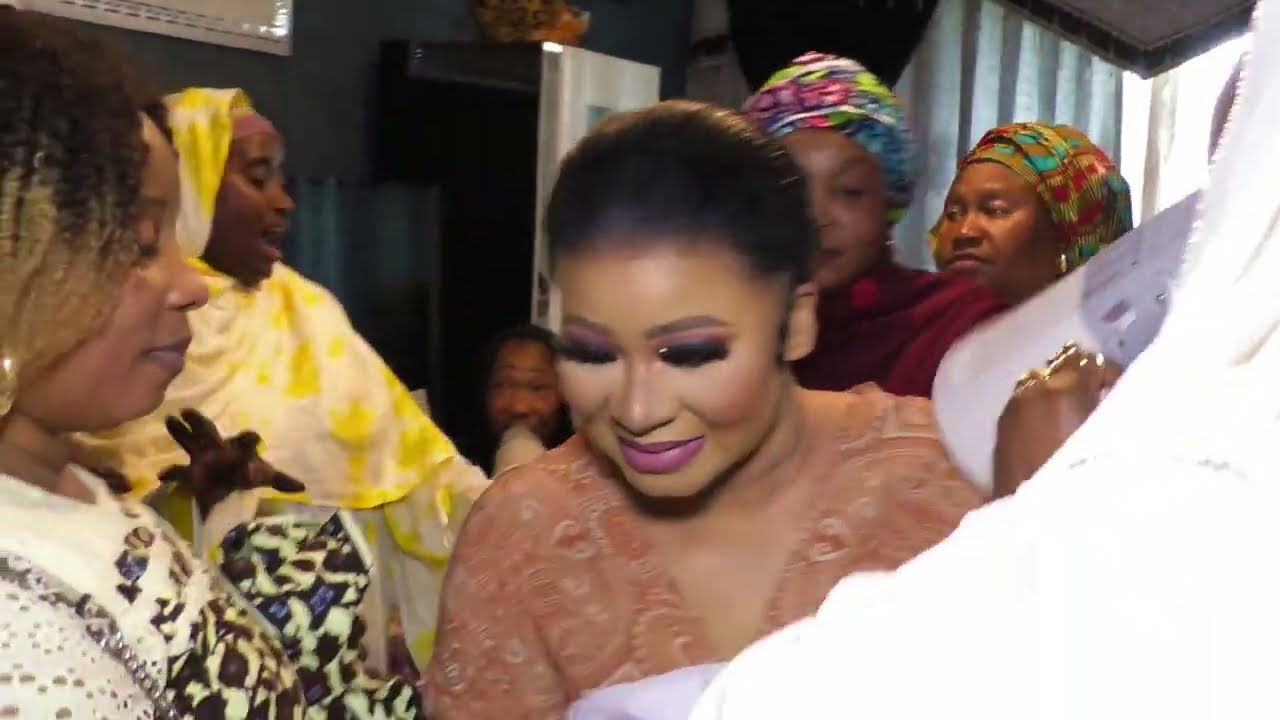 LE MARIAGE COUTUMIER DE NAFI DIABY MME KEBE 1eme PARTIE