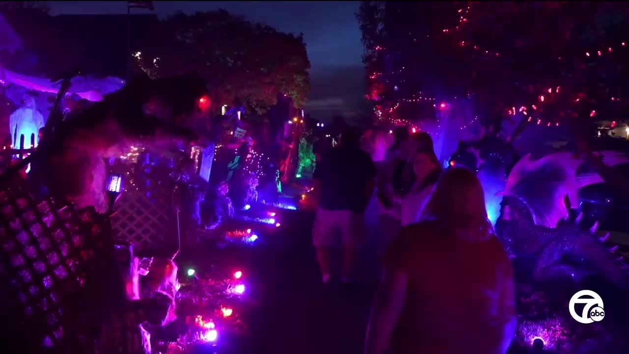 Macomb Township home brings in people from hours away during Halloween season