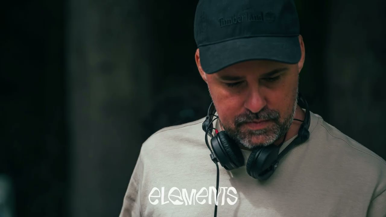 My set at a rooftop party- closing:Henrik Schwarz;Franky Wah;Mita Gami;Saraga;Samer Soltan;Koze&more