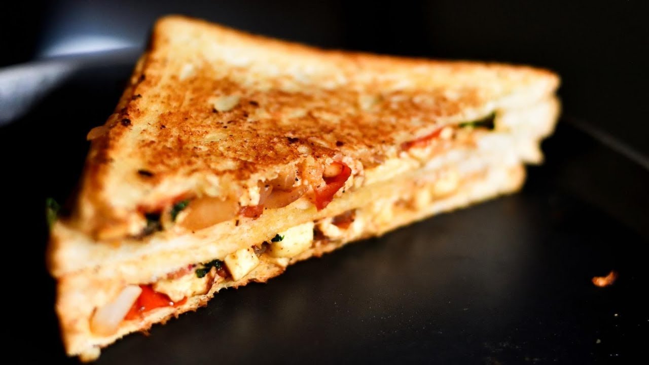 10 Minutes Sandwich - Spicy ,Crunchy Paneer Onion Tomato Toast - Easy Bread Sandwich - Bread Recipes