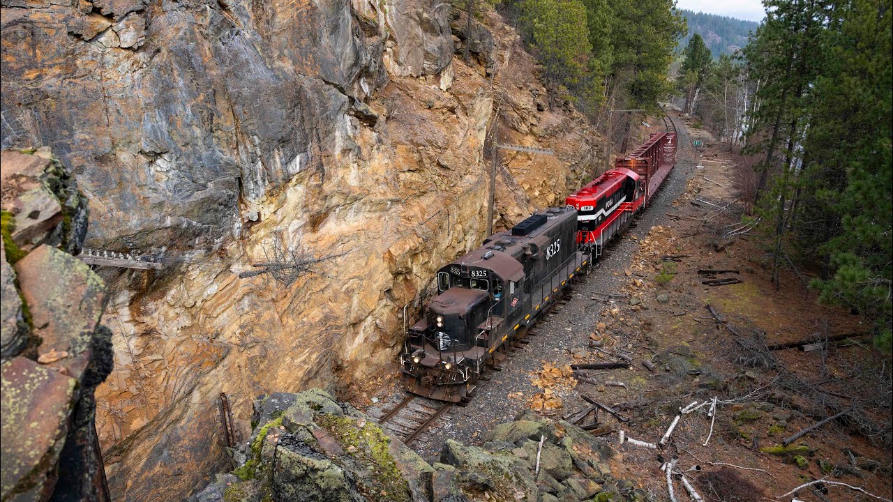 Chasing the Pend Oreille Valley Railroad with ex-Illinois Central GP10 #8325