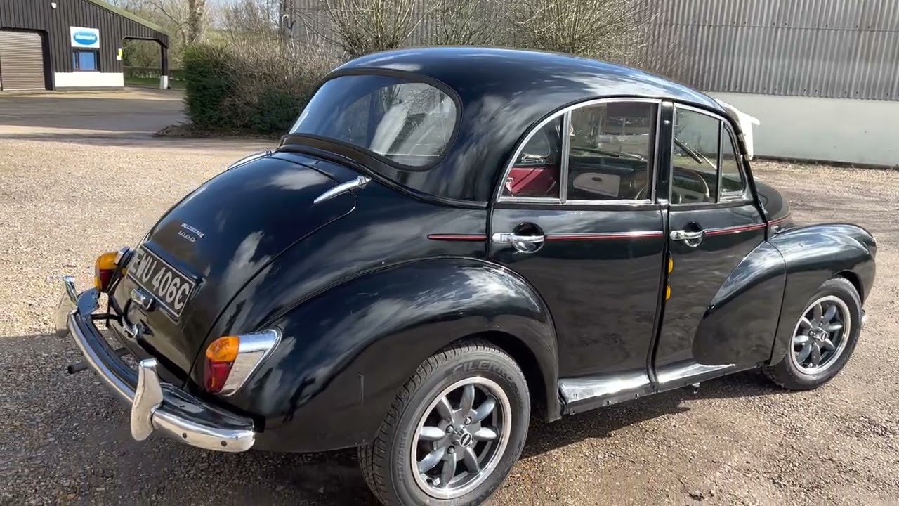 Morris Minor 1965 4 Door - Bradley James Classics
