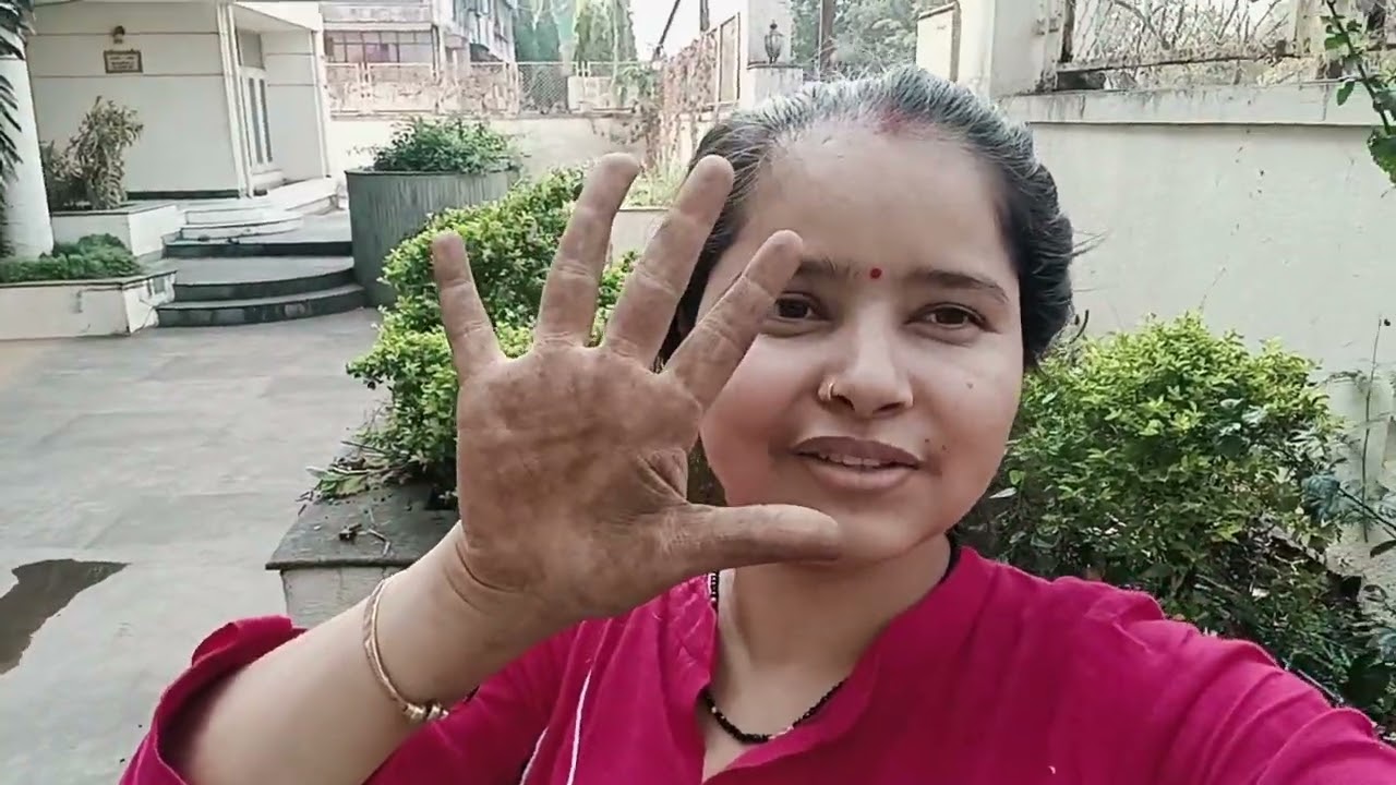 Subha se hi kaam suru aja mera #din me ghar mein Banya special fish fry fish cry full entertainment😅
