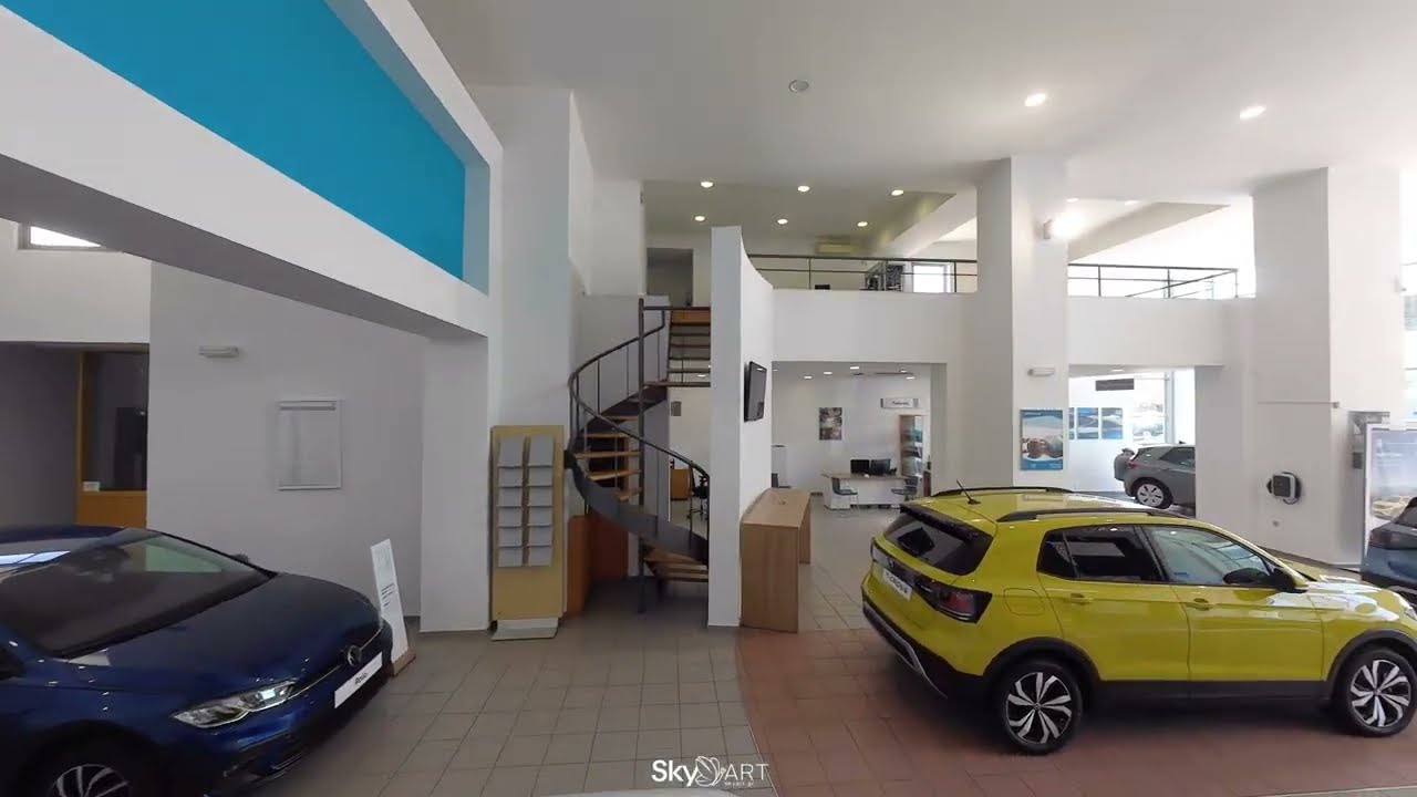 Τα Χανιά καλωσορίζουν την Volkswagen, Audi, Skoda με την υπογραφή της οικογένειας Δημήτρη Σταρένιου.