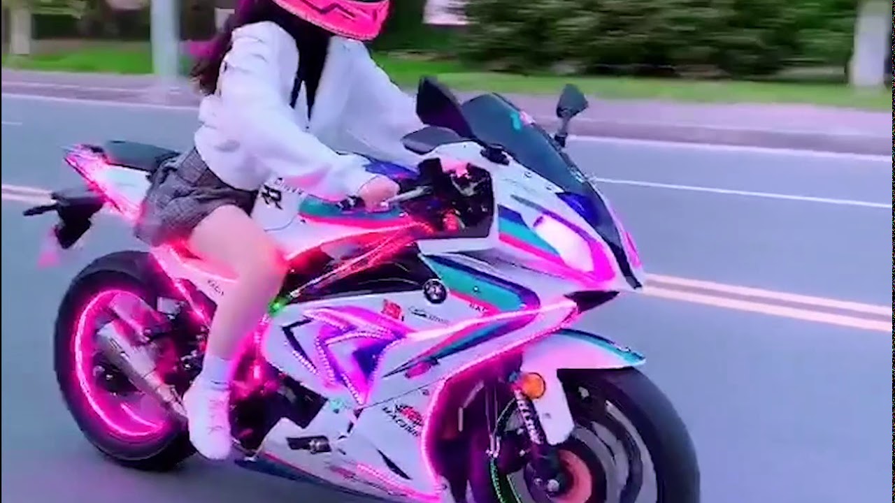 Khi Thiên Thần Chạy Moto