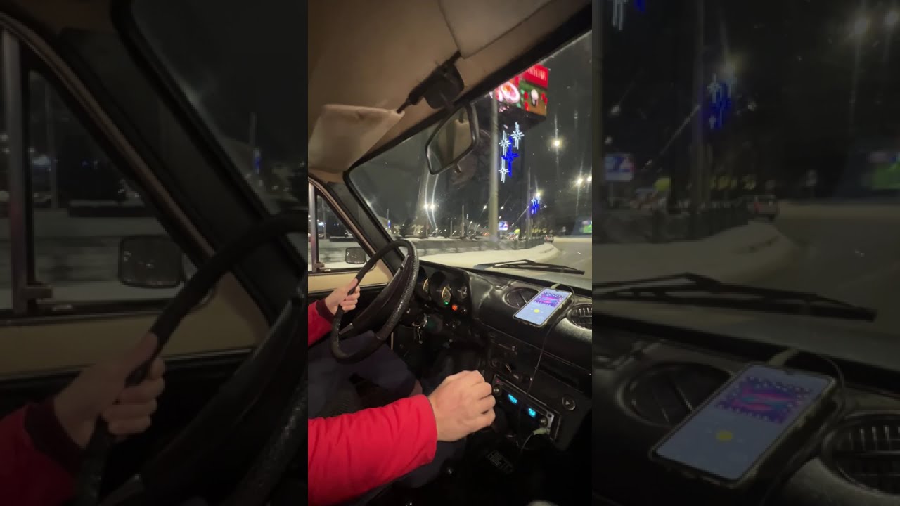 По ночному городу зимой на ВАЗ-2121 1984 года выпуска.
