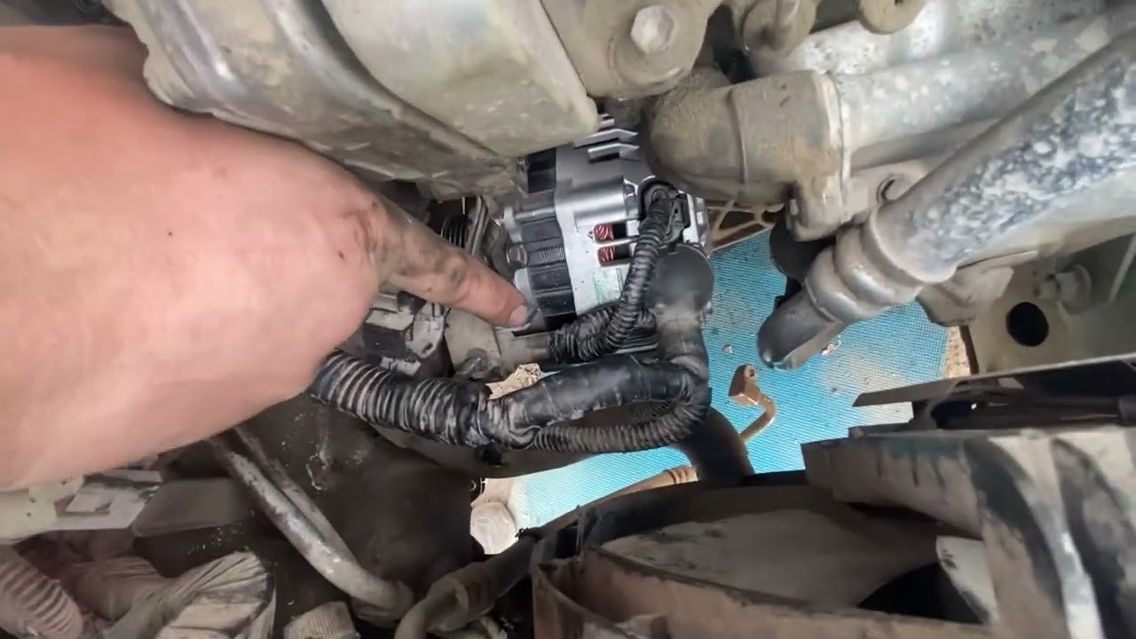 Замена генератора Nissan Cefiro A32