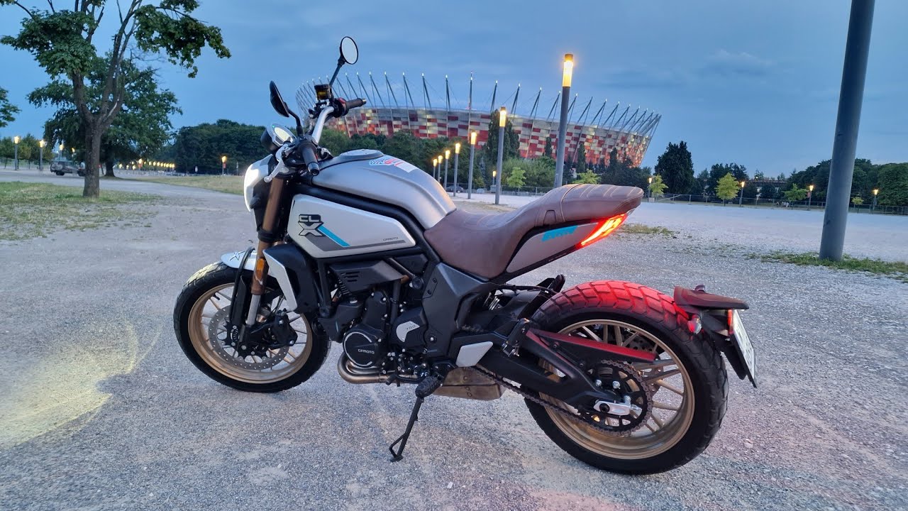 CLX700 - Vlog z jazdy MOTOCYKLEM CFMoto po Warszawie!!!