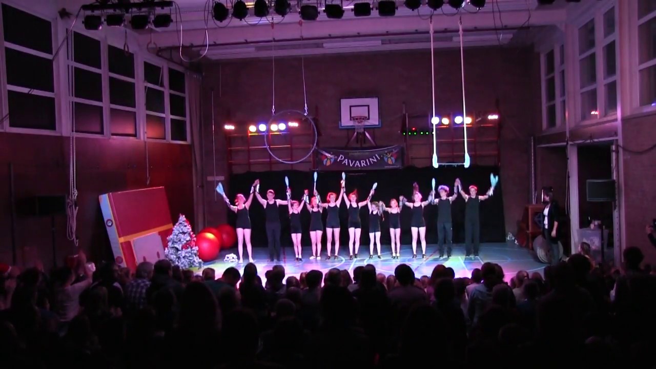 Pavarini Kerstpresentaties 2017 - Voorstellingsgroep kegels