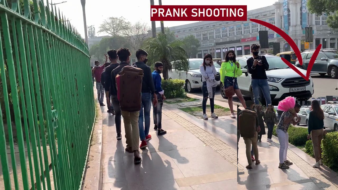 ESE BNATE H LOGO KO PAGAL - PRANK VIDEO SHOOTING | CP MARKET