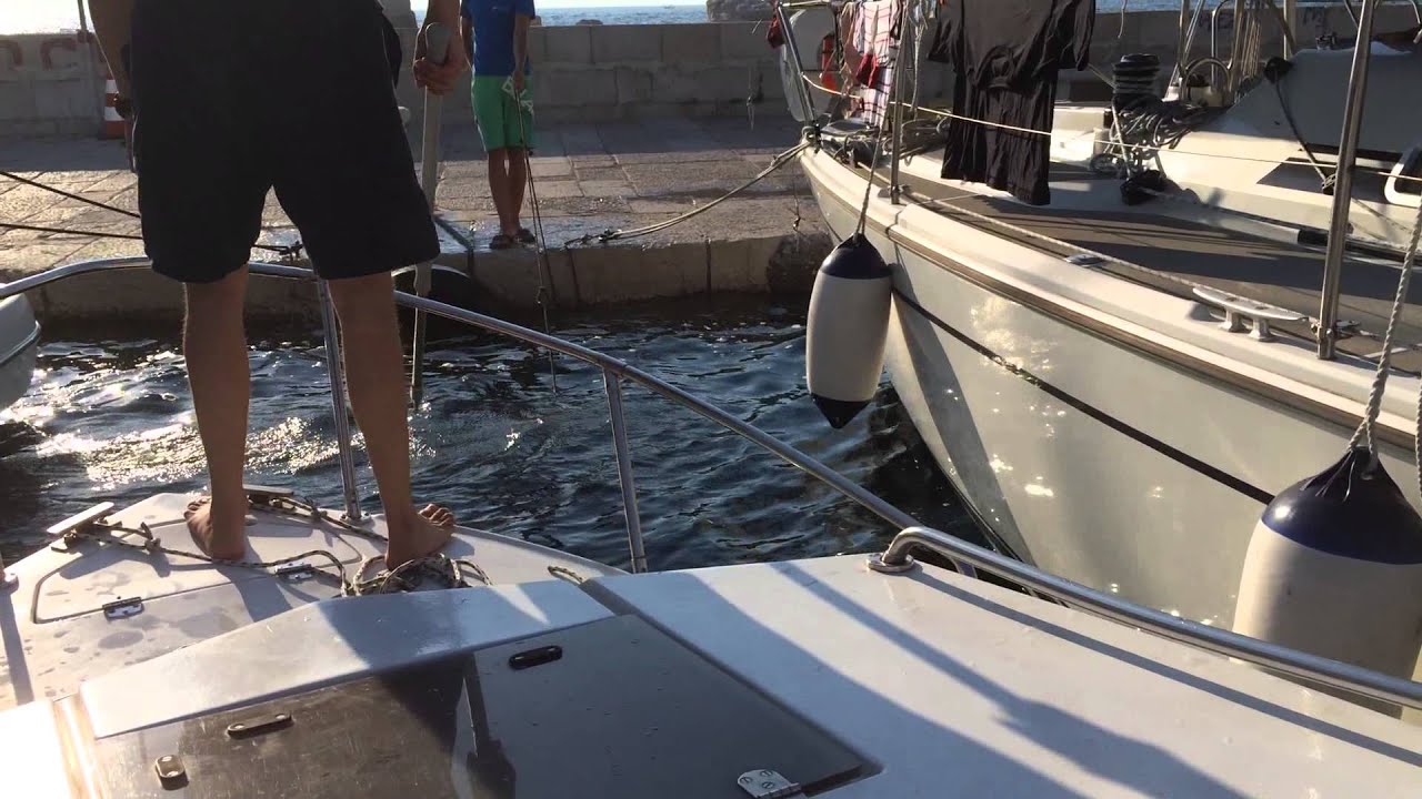 Parkiranje gliserja v Piranu