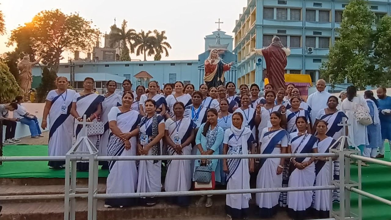 LENTEN PROCESSION - BANDEL BASILICA || 9 MARCH 2025|| Saviour King Song by Hillsong Worship ‧ 2007