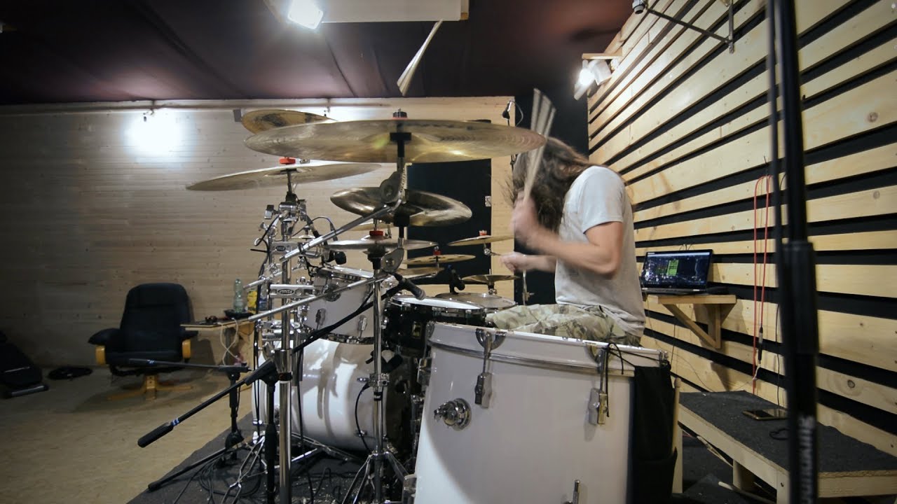 Papa Roach - Snakes [ Drum Cover by Majo Brutvan ]