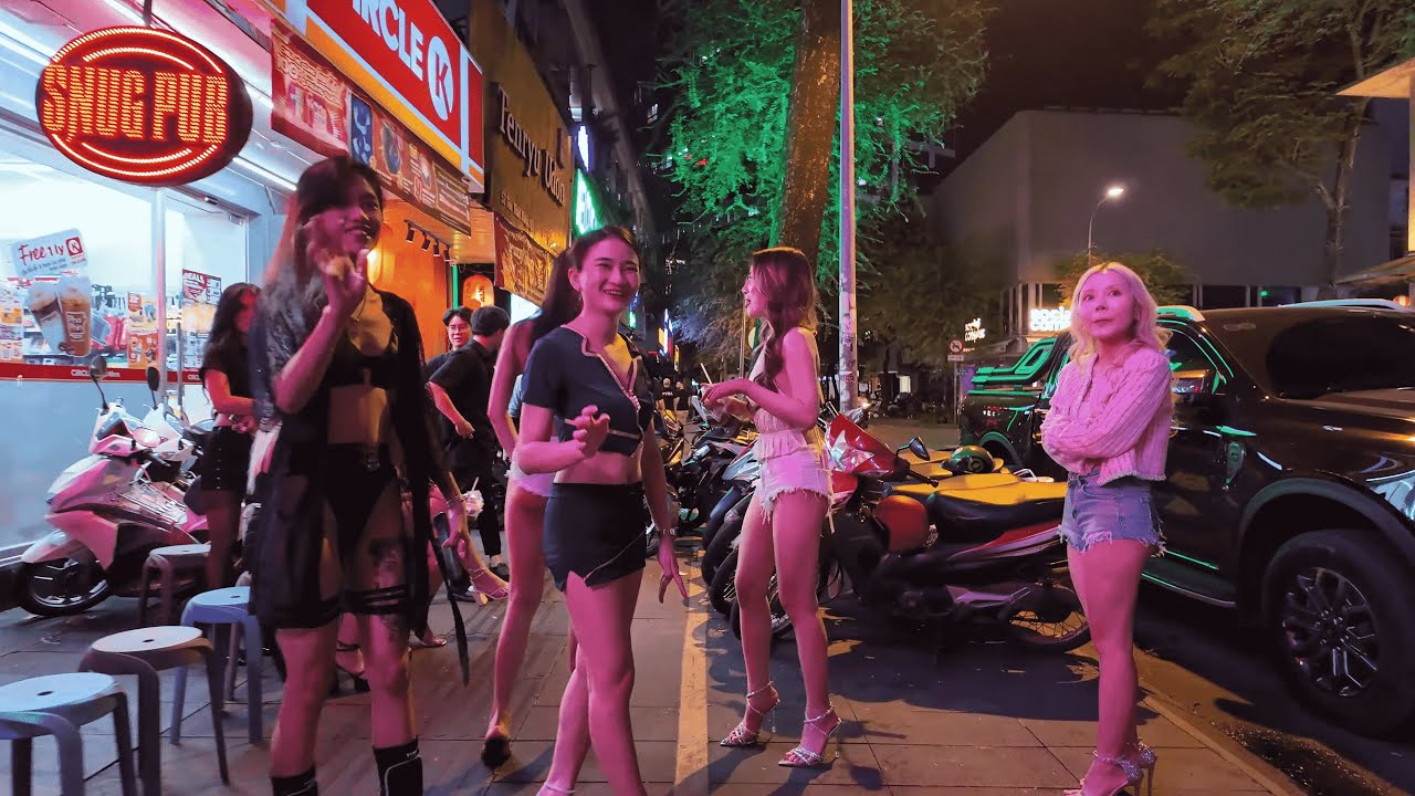 🔥Vietnam Nightlife - Ho Chi Minh night scenes 4K - June 2024🔥