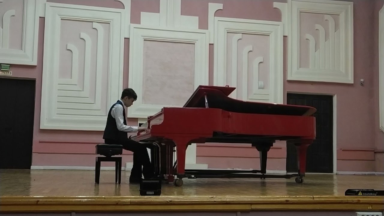 Николин Сергей, 12 лет В.Моцарт 