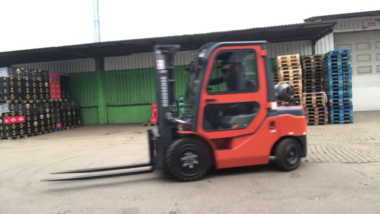 W&oacute;zek widłowy Forklifts Goodsense Polska - Sprzedawca - model FY20. Przesuw boczny wideł - Jazda
