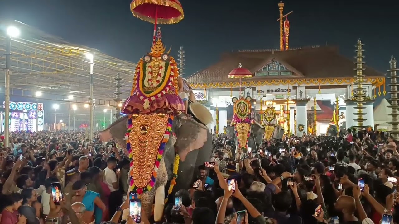 Vaikom Mahadeva Temple Festival - #vaikkathashtami - 12 th Day. #templefest, #temple, #sivatemple
