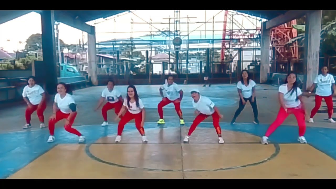 BAILA CON LA OLA TIKTOK TREND 