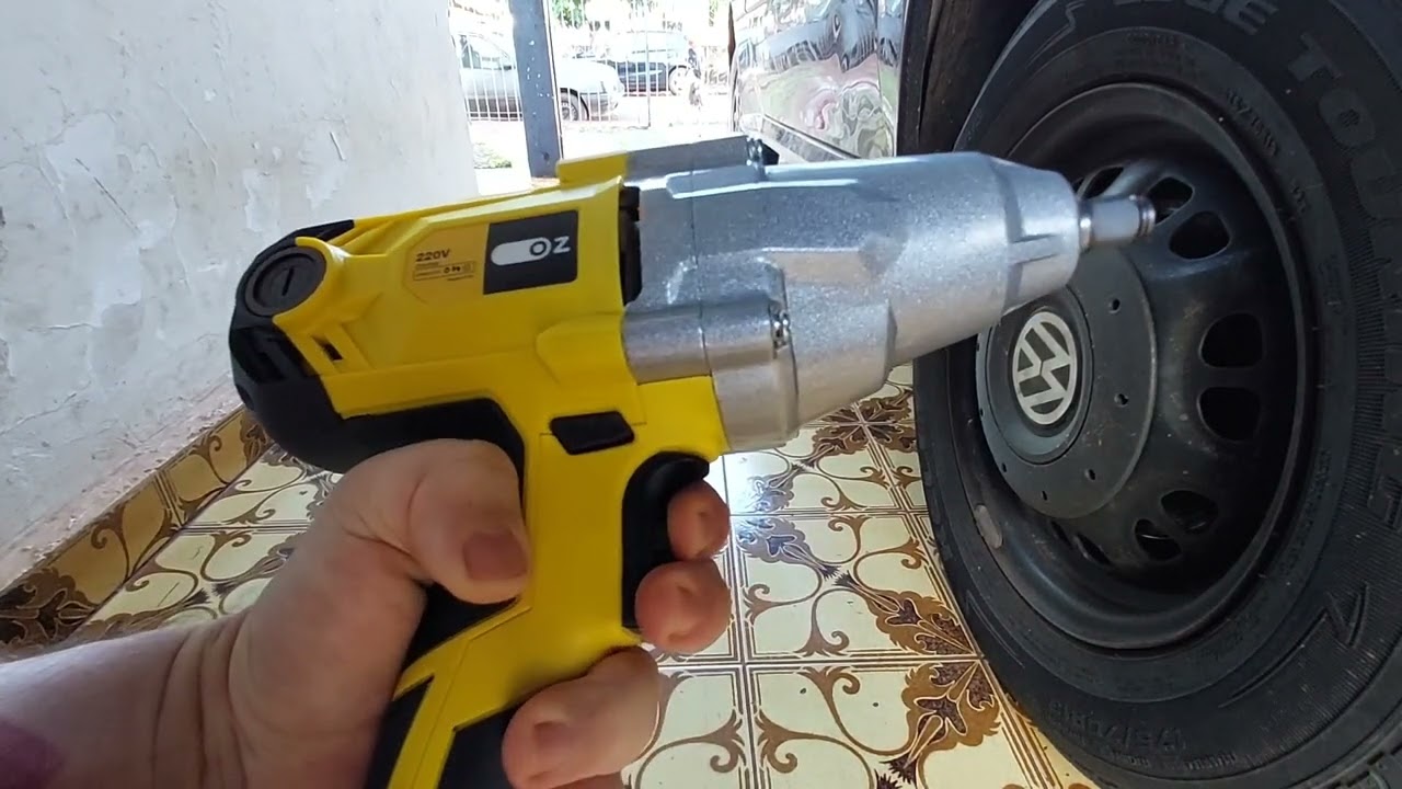 Teste da Chave de impacto eletrica da marca OZ ferramentas com 35kg de torque, Modelo CH1000