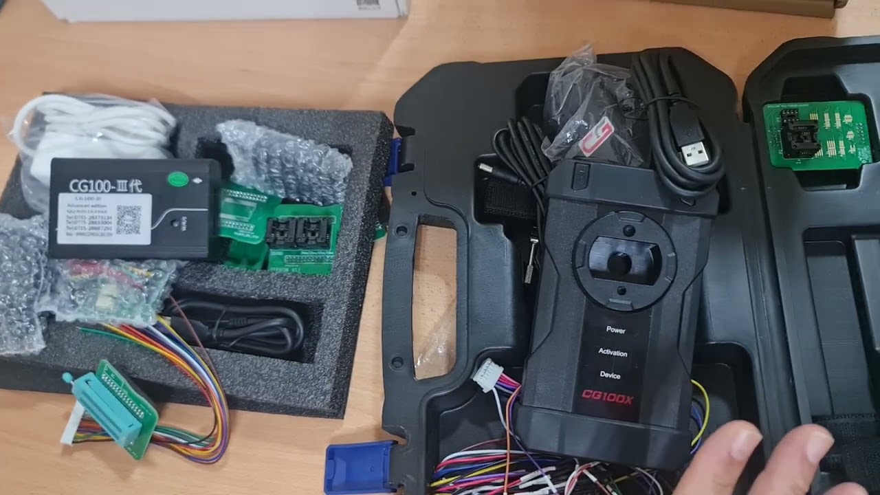 CGDI CG100X VS CG100 Airbag reset crash data repair milage adjust جهاز تصفير ايرباق مقارنه Dubai