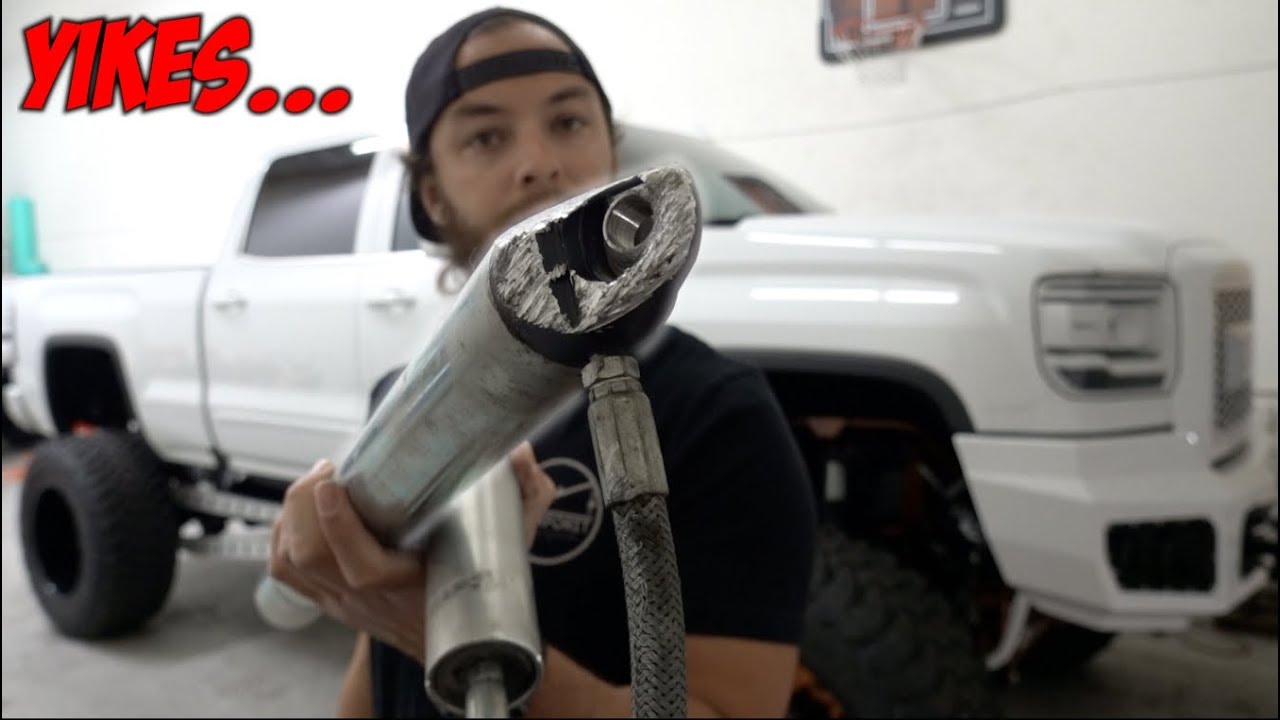 MY SHOCK FELL OFF GOING 90mph (And Truck show footage!)