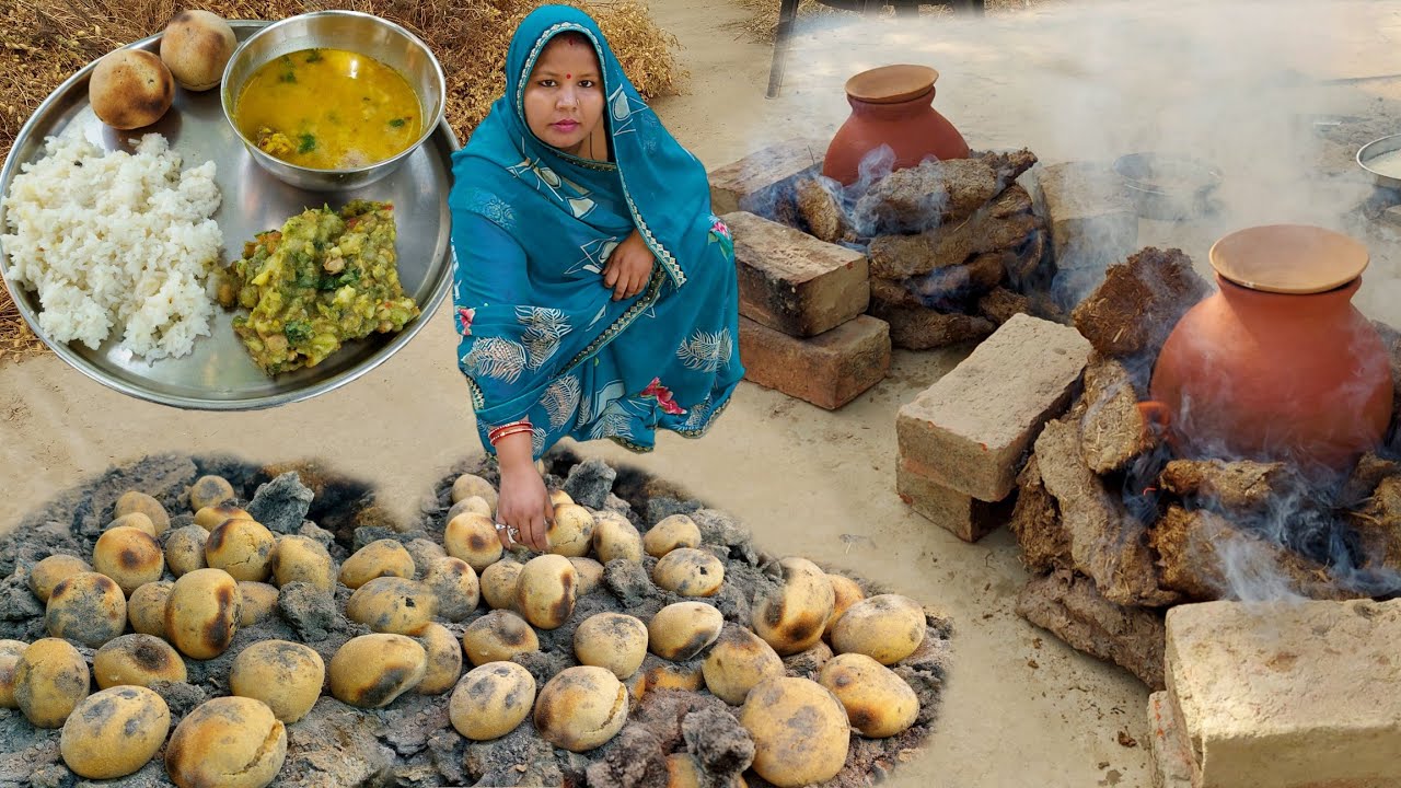 हान्डी के दाल भात और लिट्टी चोखा घर पे बनाएं आसानी से Bati Chokha Recipe/Litti Chokha Street Style