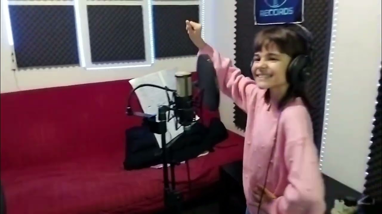 Karina Maria Niculae - Dă-mi cu bobii lele floare (Cover)