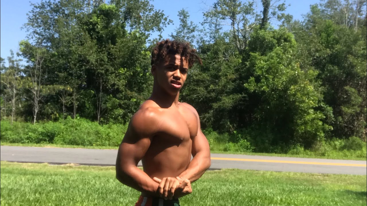 Muscle Flexing💪🏿💯