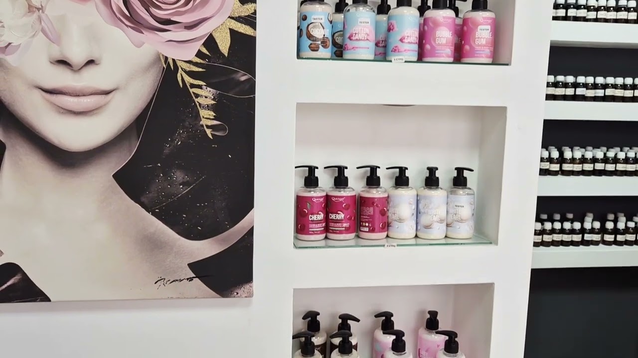 Το άρωμα σου είναι η υπογραφή σου. #perfume #smallbusiness #makeup #candle #shopping