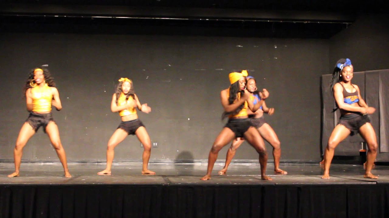 Etighi (Kukere) Dance