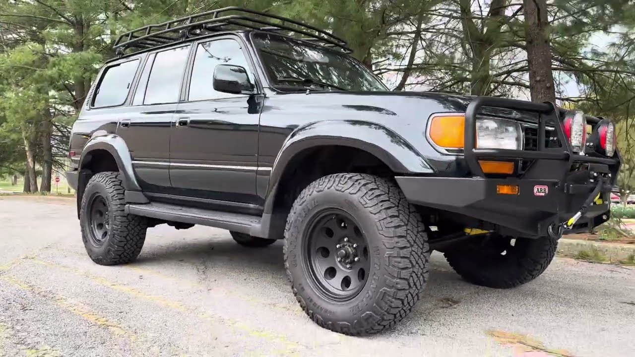 1995 Toyota Land Cruiser 80 series off-road modified