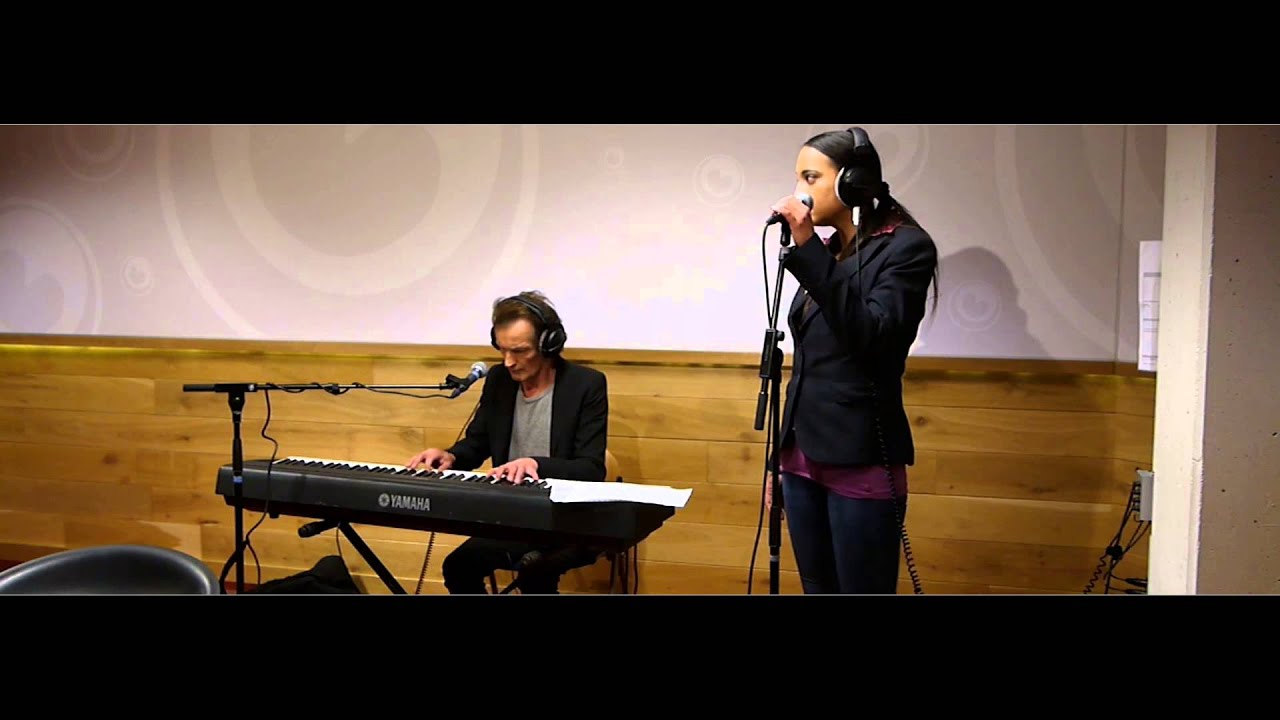Nynke Dijkstra & Rinke Schroor live yn  Noardewyn Omrop Fryslân