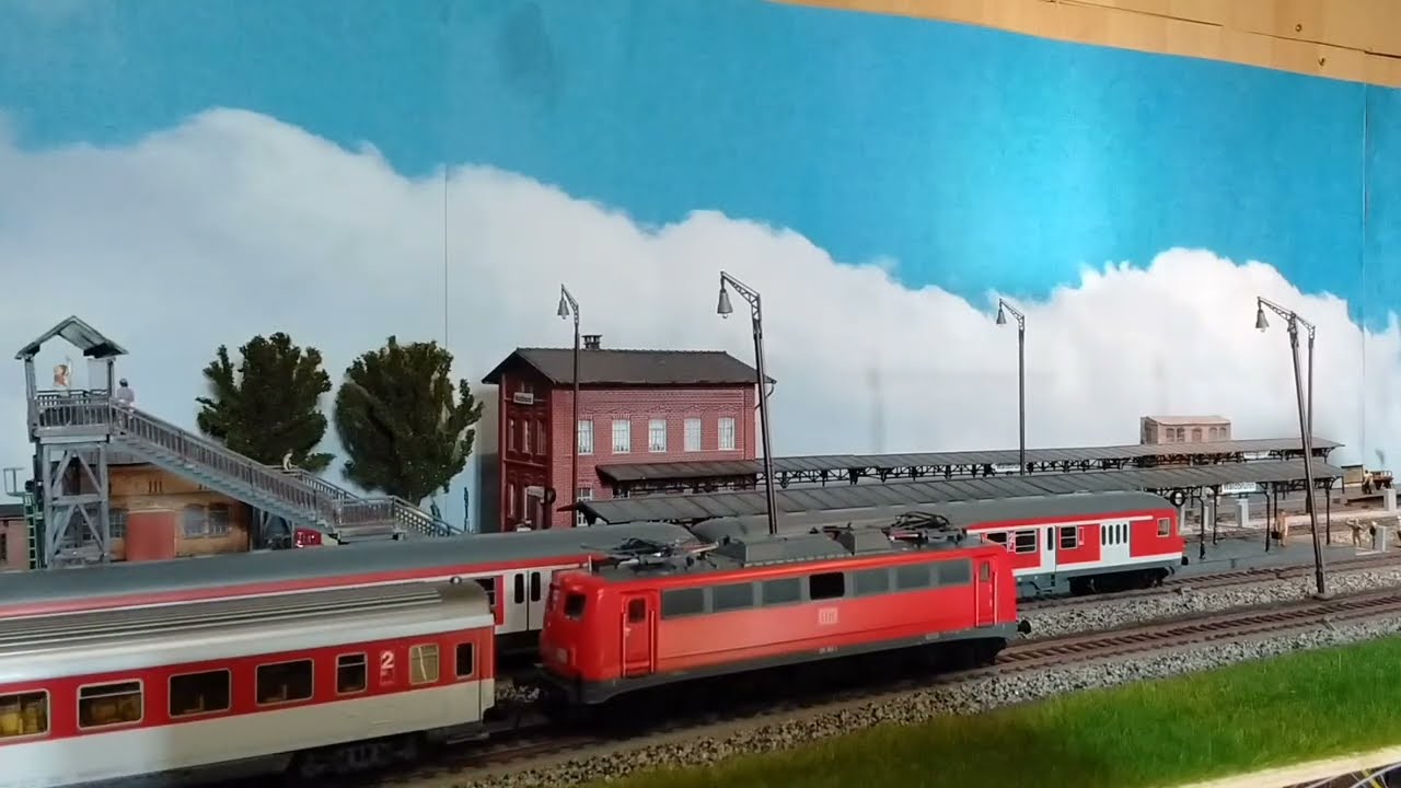 Zugfahrten in Epoche 5 Modellbahn H0