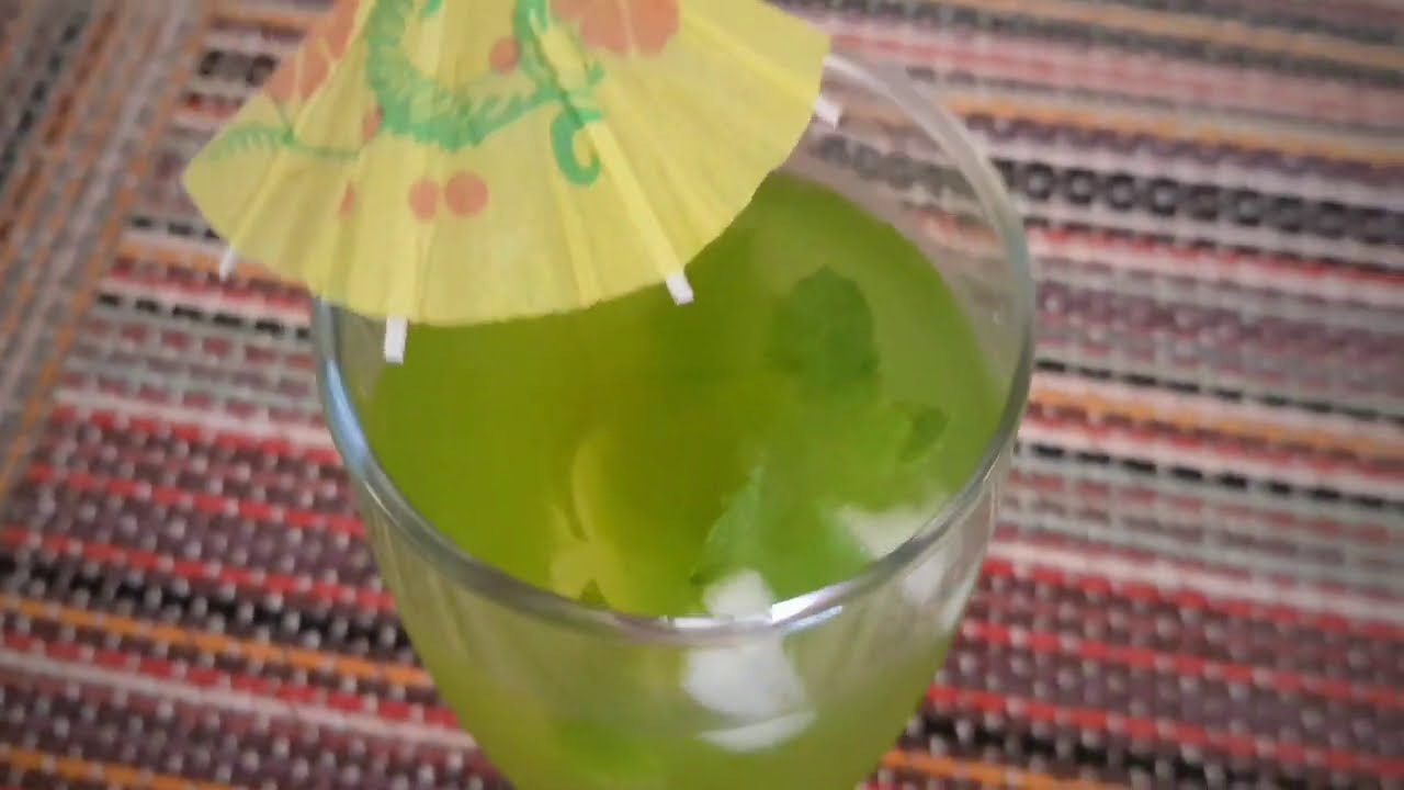Mint Lemonade l Refreshing Summer Drink l Quick & Easy Lemonade l Healthy Recipe l Sarwat's Channel