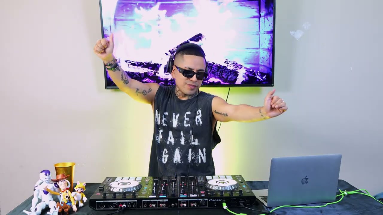 MIX REGGAETON SALVAJE 2025 🍑 (TROPICOQUETA, OLD SCHOOL, BEELE,  BA BA BAD, FEID, PERREO Y MAS)