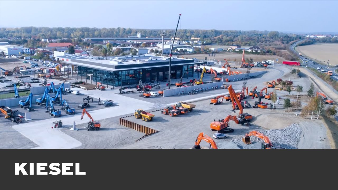 Bau des Coreums - so entstand die neue Baumaschinenwelt