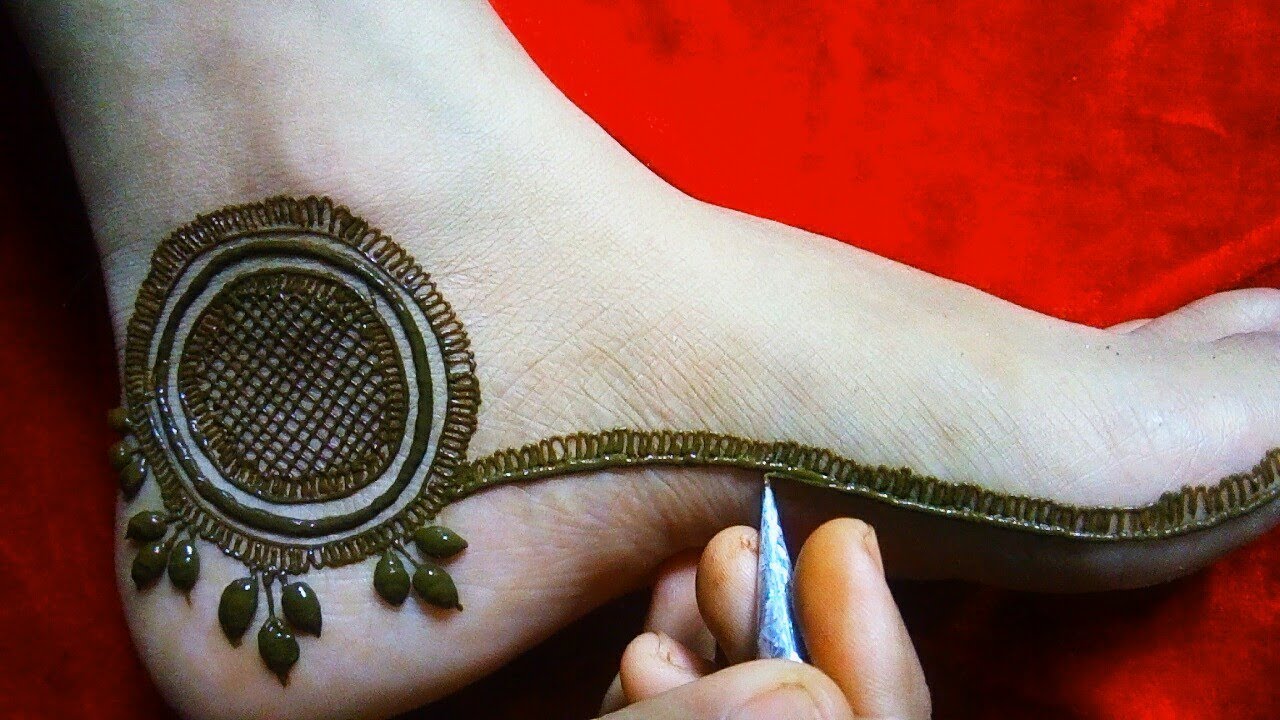 hennadesign #hennatattoo Mehandi design for legs. Foot henna design #6