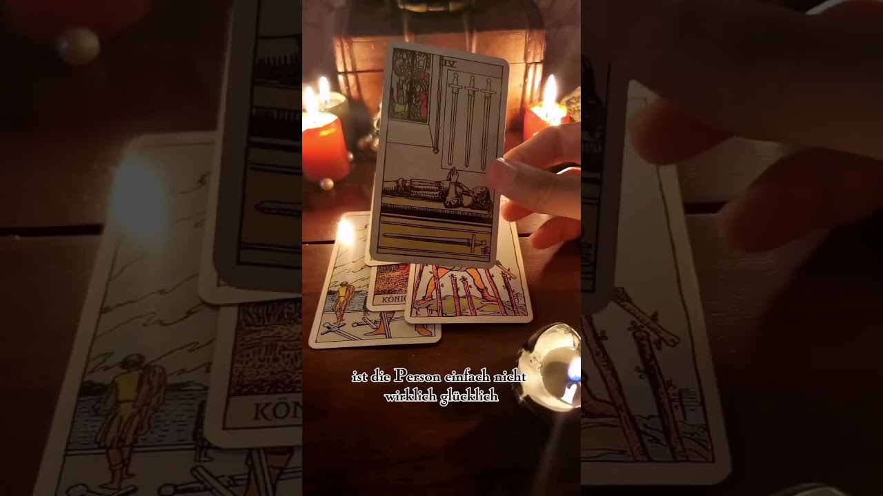 #tarotkarten #orakel #liebeslegung #tarotliebe #spirituell #kartenleger #tarotlegung #tarot